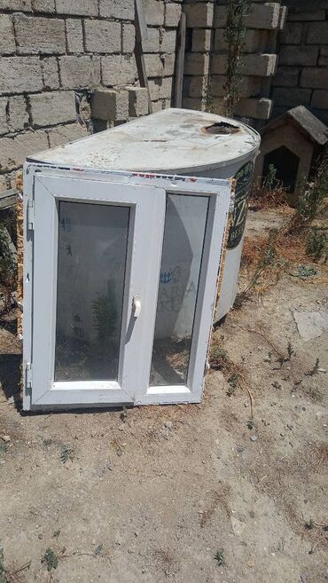 Taxta pəncərələr: İşlənmiş İki qat şüşə paketi Plastik pəncərə, Еni: 68 sm, Uzunluğu: 168 sm, Ödənişli quraşdırma