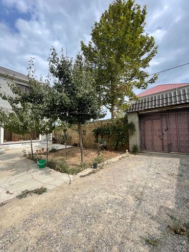 Yeni tikili: Satılır: geniş və zərif interyerli mənzil/evin qonaq otağı və sanitar — 7