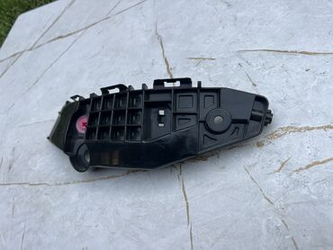 Крылья и комплектующие: Крепление крыла Переднее левое Toyota, 2022 г., Новый, Оригинал — 3