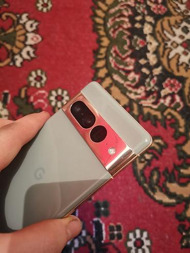 Google: Google Pixel 7 Pro — 2