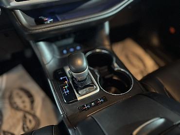 Toyota: Toyota Highlander: 2018 г., 3.5 л, Гибрид, Кроссовер — 19