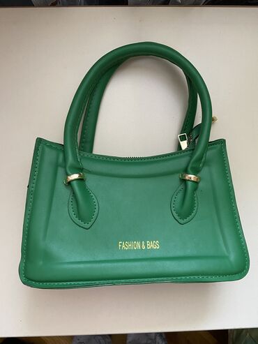 Çantalar: Yeni çantalar 12azn — 6