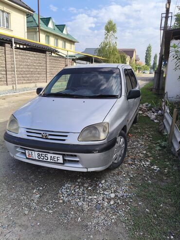 где купить машину дешевле: Toyota Raum: 1997 г., 1.5 л, Автомат, Бензин, Хэтчбэк