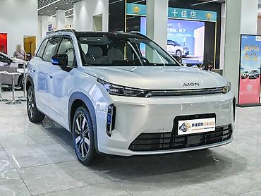 aion a60: 🚗 AION i60 — Премиальный выбор Тип автомобиля: Подключаемый гибрид — 3