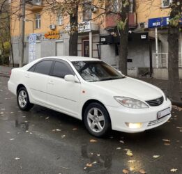 машина kg бишкек тойота: Toyota Camry: 2004 г., 2.4 л, Автомат, Бензин, Седан