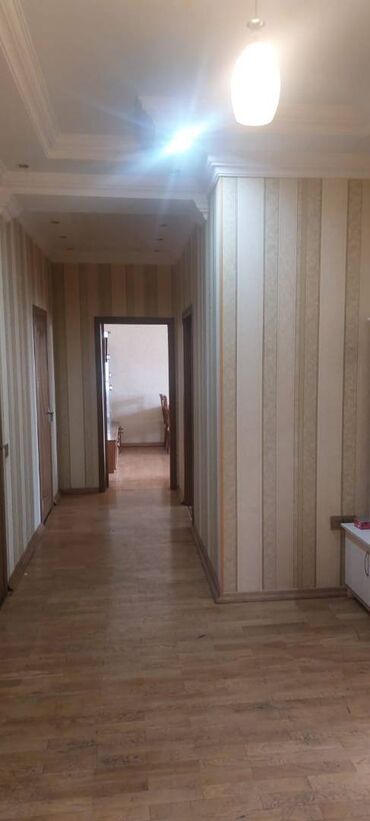 Uzunmüddətli kirayə mənzillər: Qaraev metrosuna yaxin yerləşən ümumi sahəsi 130 kv,m olan,3 otaqlı -da lalafo.az — 3 Uzunmüddətli kirayə mənzillər: Qaraev metrosuna yaxin yerləşən ümumi sahəsi 130 kv,m olan,3 otaqlı — 3