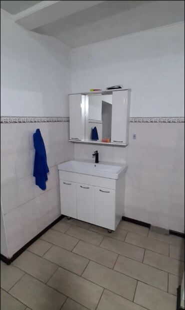 Долгосрочная аренда комнат: 50 м², С мебелью — 10