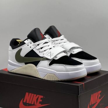 nike air jordan 4: Кроссовки, 39, 39.5, 40, Nike, Новый, цвет - Белый, Самовывоз, Платная доставка