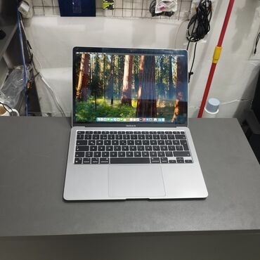 Modemlər və şəbəkə avadanlıqları: İşlənmiş Apple MacBook, 13.3 ", Apple M1, 256 GB, Ünvandan götürmə, Pulsuz çatdırılma, Ödənişli çatdırılma