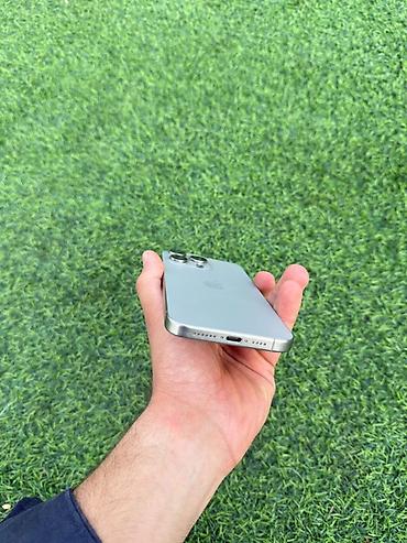 Apple iPhone: IPhone 15 Pro, Natural Titanium, Face ID — 7
