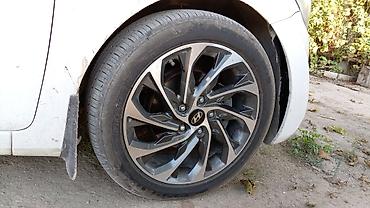 17 disk teker 4 bolt: Hyundai orijinal yüngül lehimli disklər və təkər komplekti - Model — 3