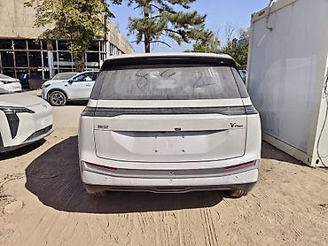 aion a60: 🚗 AION Y Plus 2026 — 510 智享版 Современный электрический кроссовер для — 8