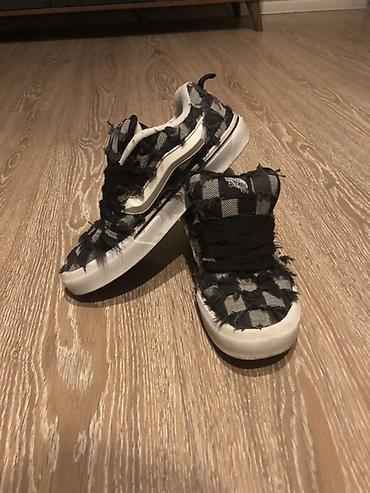 Мужская обувь: Məhsul: Checkerboard dizaynlı skeyt stili idman ayaqqabısı - Rəng və — 4