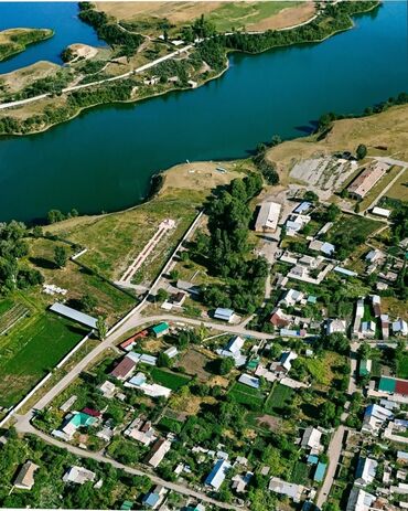 кватира в аренду: Үй, 60 кв. м, 3 бөлмө, Менчик ээси, Эски ремонт