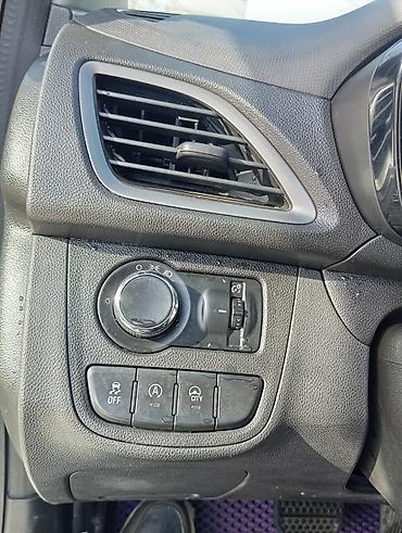 Chevrolet: Chevrolet Spark: 2018 г., 1 л, Автомат, Бензин, Хэтчбэк — 13