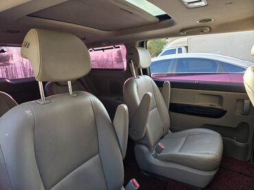 Kia: Kia Carnival: 2019 г., 2.2 л, Автомат, Дизель, Минивэн — 14