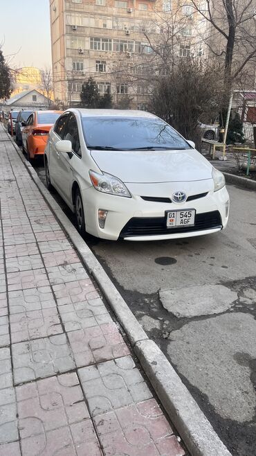 таота приус: Toyota Prius: 2012 г., 1.8 л, Вариатор, Гибрид, Хетчбек