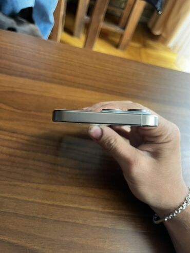 Apple iPhone: IPhone 15 Pro Max, 256 GB, White Titanium, Face ID — 8