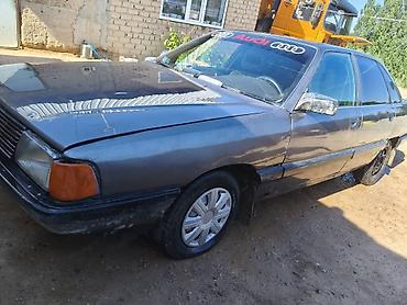 2 8: Audi 100: 1993 г., 2.3 л, Механика, Бензин, Седан — 1