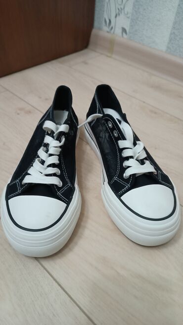 Резиновые сапоги: Резиновые сапоги, 37, Новый, цвет - Белый, Самовывоз — 16