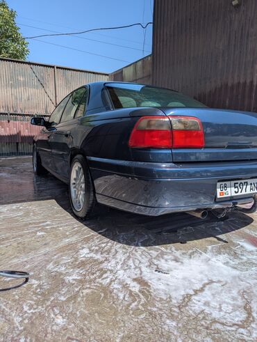 Opel: Opel Omega: 2002 г., 2.2 л, Механика, Бензин, Седан — 4