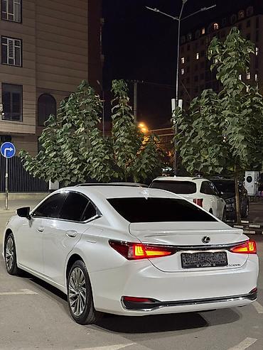 корея кореец: Lexus ES: 2023 г., 2.5 л, Типтроник, Гибрид, Седан — 4