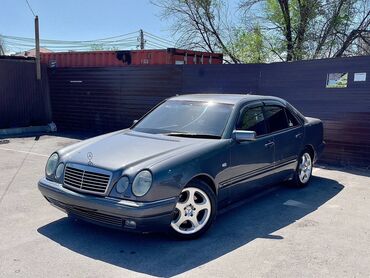 �������������� ���� ������������: Mercedes-Benz E 430: 1999 г., 4.3 л, Автомат, Бензин, Седан