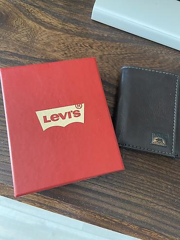 Кошельки: Кожаный мужской кошелек Levi’s, темно‑коричневый. - Материал — 3