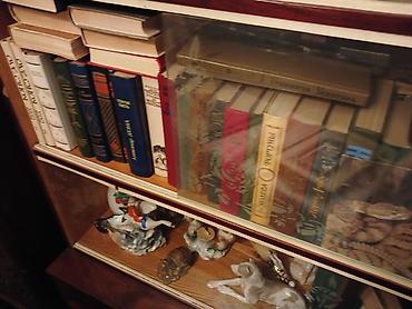 Книжные шкафы: Большая домашняя библиотека: собрание художественной и — 2