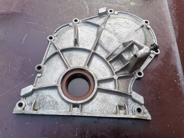 Auto delovi: Dekla radilice prednja Lada 21214i Niva br.2. Polovna očuvana — 2