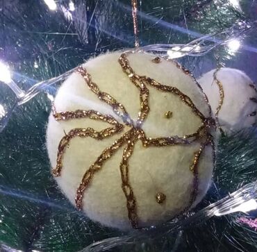 Ёлочные шары и украшения: Ёлочные игрушки Игрушки из войлока украсят ваш дом и создадут — 6