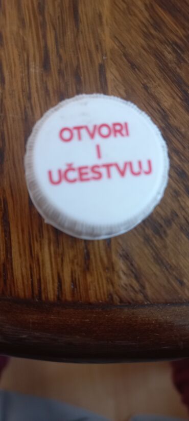 two and half man online sa prevodom: Trazim koka kola kodove sa ovih zatvaraca ako neko ima neka posalje