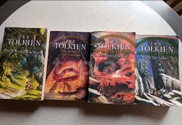 İnformatika: J.R.R. Tolkien kitabları dəsti - The Hobbit (or There and Back Again)