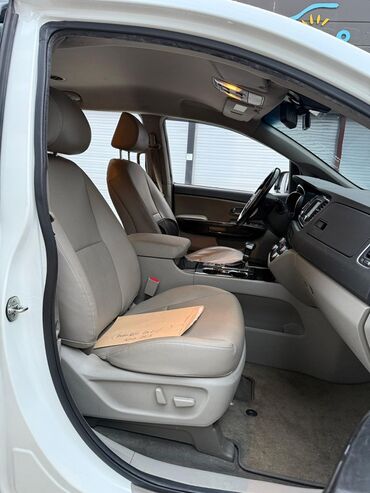 Kia: Kia Carnival: 2019 г., 2.2 л, Автомат, Дизель, Минивэн — 9