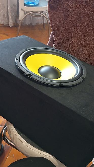 passa cc: Avtomobil üçün passiv subwoofer - Korpus: qara akustik parça ilə — 6