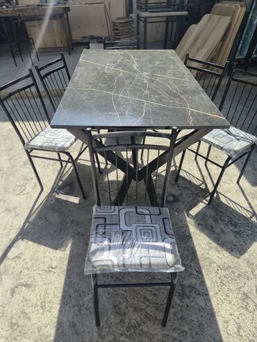 Masa və oturacaq dəstləri: Qonaq otağı üçün, Yeni, Açılmayan, Dördbucaq masa, 6 stul — 6