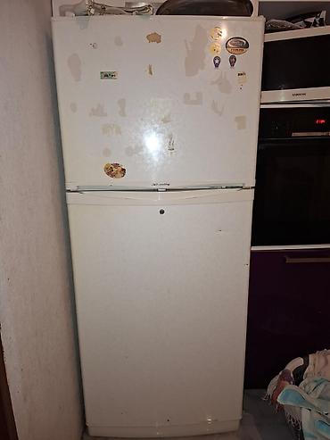 ikinci el elektronik: Sofi Tecili satilir// tam islekdir buzlamasi Ela soyudur. Ic hissesi — 1