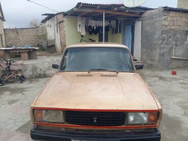 VAZ (LADA): VAZ (LADA) 2105: 1.5 l | 1986 il 15000 km Sedan