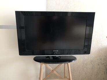 телевизор самсунг 32 дюйма цена: Телевизор 32 дюйма, LCD, с Дубая