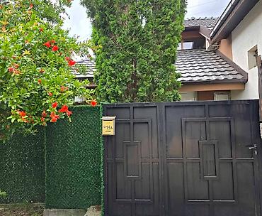 Kuće na prodaju: 150 kv. m, 5 soba — 10