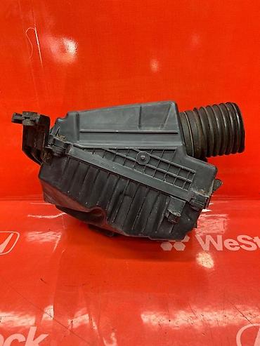 step wgn: Корпус воздушного фильтра Honda Inspire DBA-CP3 2007 (б/у) — — — — — 3