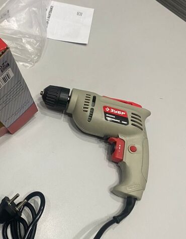 Шуруповерты: Инструменты на ваш выбор Адрес магазина : улица Павлова 95 а, по — 14