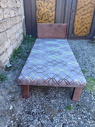 Bağ və bostan üçün digər məhsullar: Təzə çarpayılar. 1 nəfərlik çarpayılar 60manat. 2 nəfərlik taxt — 22