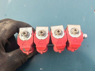 Auto delovi: Dizne za sekvent auto gas (4 cilindra) . Polovno, ocuvano. Skinuto sa na lalafo.rs — 8 Auto delovi: Dizne za sekvent auto gas (4 cilindra) . Polovno, ocuvano. Skinuto sa — 8