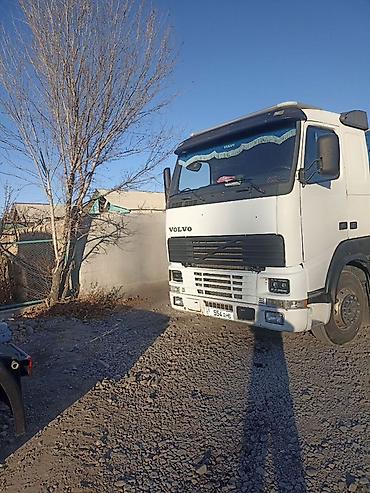 шланги для мойки высокого давления: Тягач, Volvo, 2002 г., Тентованный — 3