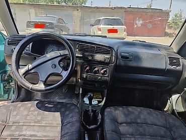 e klass: Volkswagen Golf: 1992 г., 1.8 л, Механика, Бензин, Хэтчбэк — 9