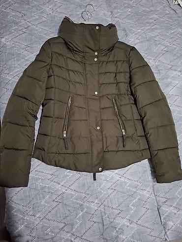 Kurtkalar: Puxovik kurtka, Bershka, L — 1