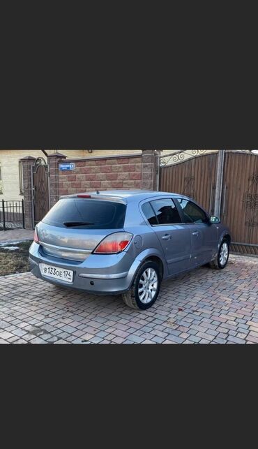 Opel: Opel Astra: 2004 г., 1.6 л, Робот, Бензин, Хэтчбэк