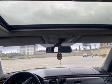 Mercedes-Benz: Mercedes-Benz E-Class: 2.8 l | 2000 il Sedan — 31