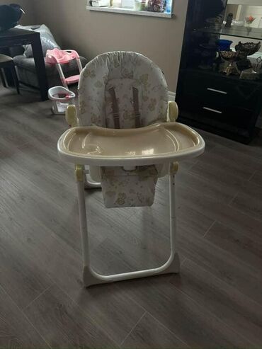 Digər mebel: IrUsaq yemek masasi satilir Qiymet 80 man Unvan;4 mkr Kod 4888